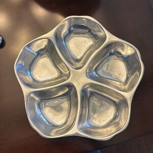 Metal Sectioned Serveware